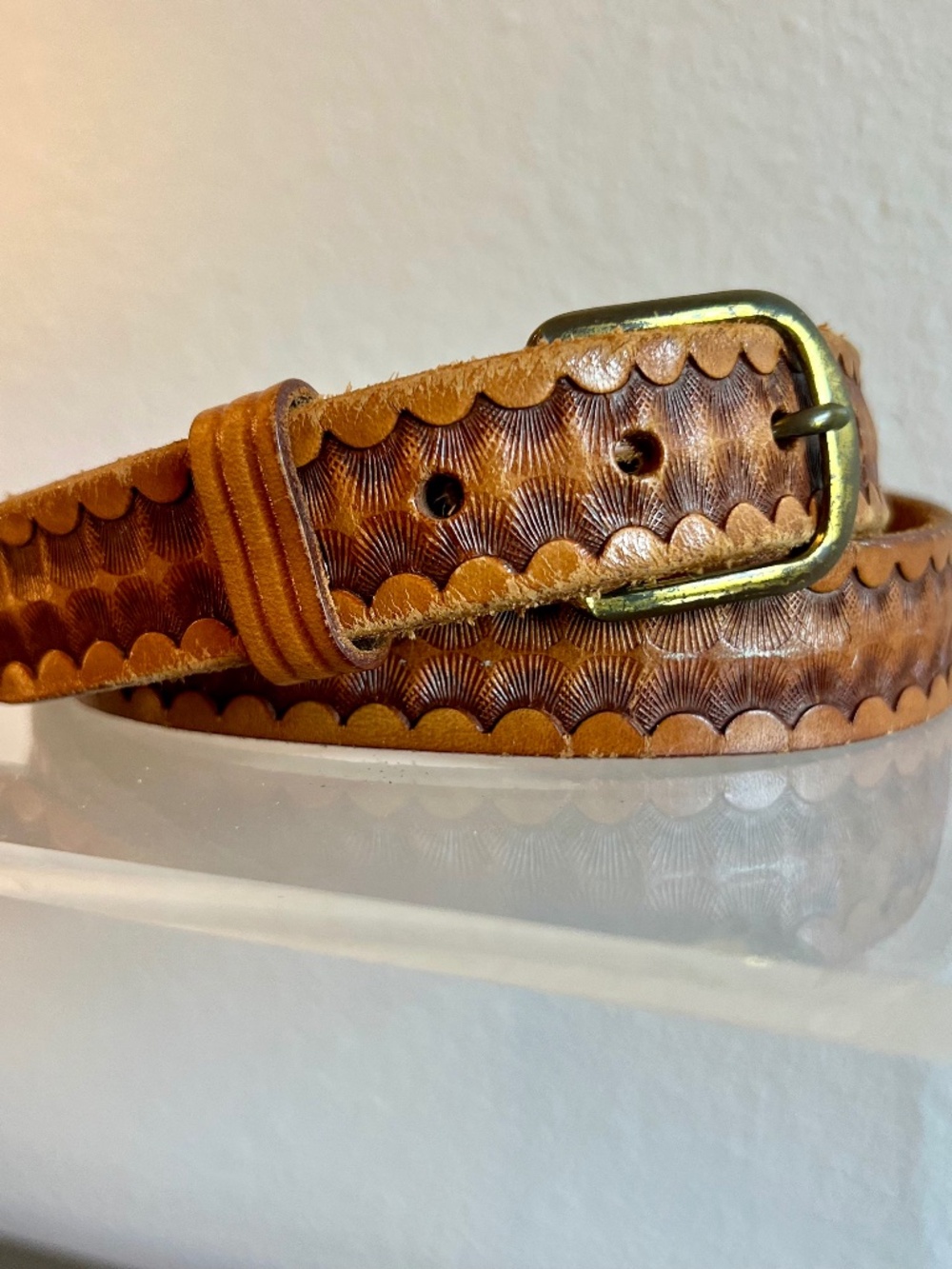 Vintage Hand Tooled Brown Leather Scalloped Sunburst Belt Western 70s Retro
